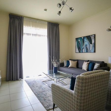 Higuests - Charming Apt With Private Balcony Near Dubai Mall Exterior photo