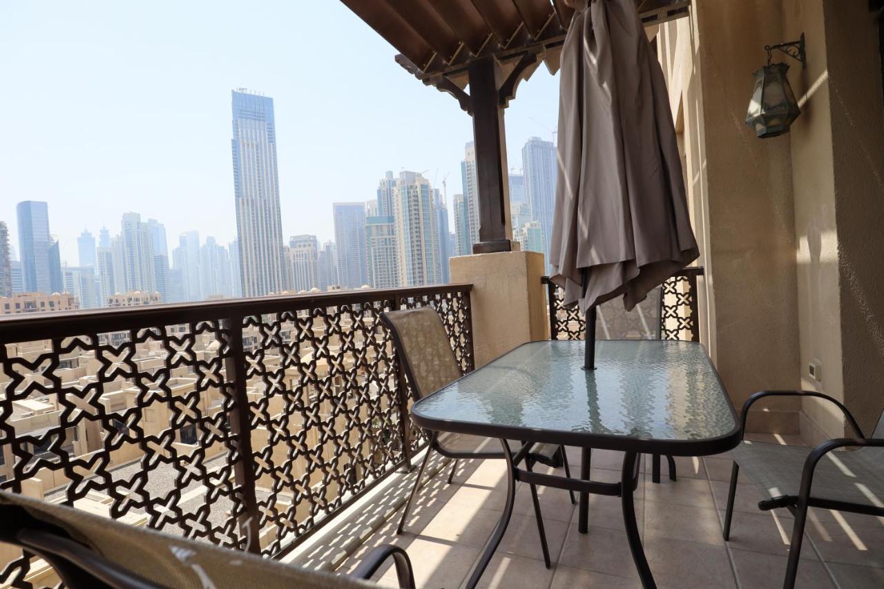 Higuests - Charming Apt With Private Balcony Near Dubai Mall Exterior photo